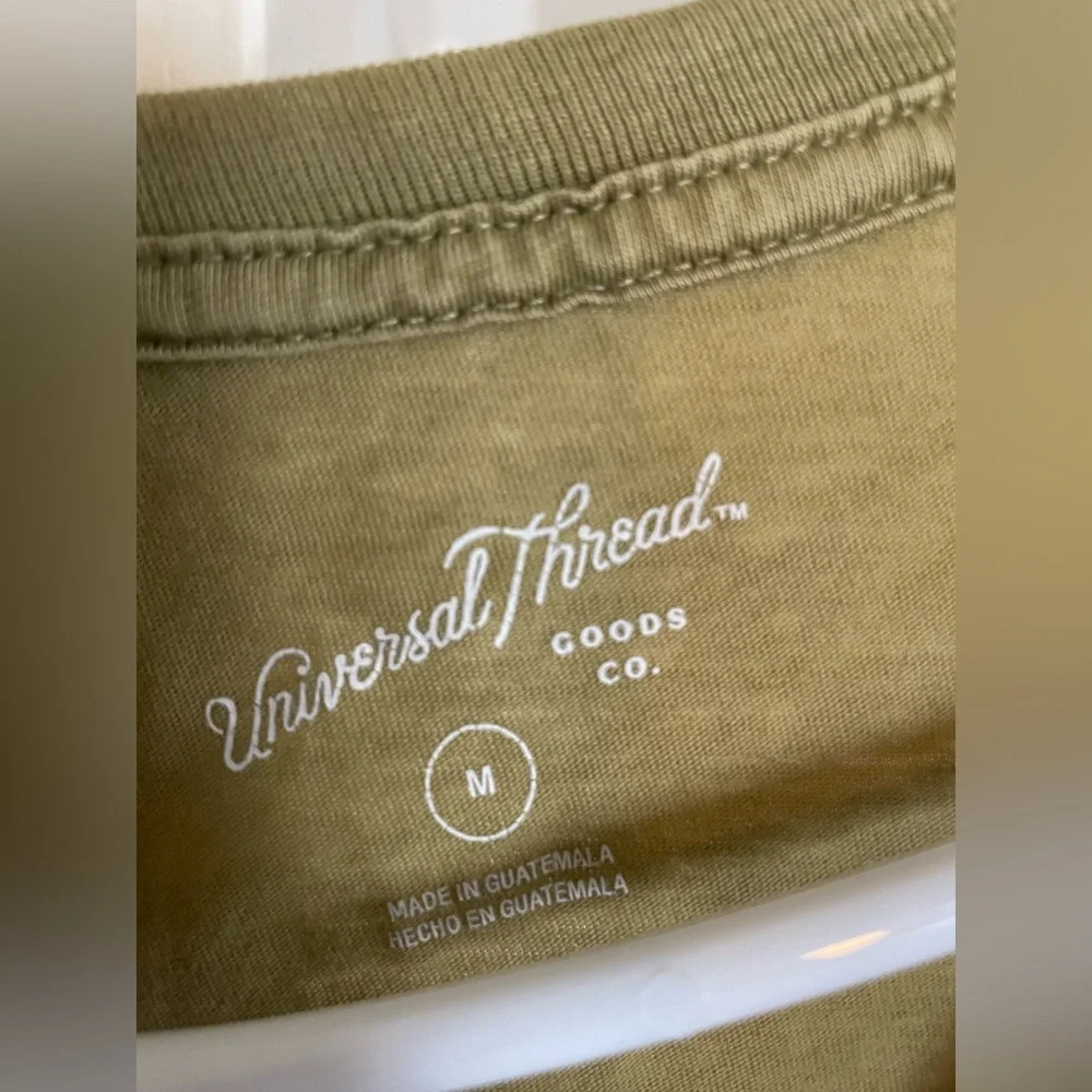 Universal thread tee - Picture 2 of 2